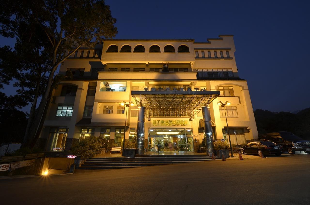 Toong Mao Spa Resort Guanziling Tainan Buitenkant foto